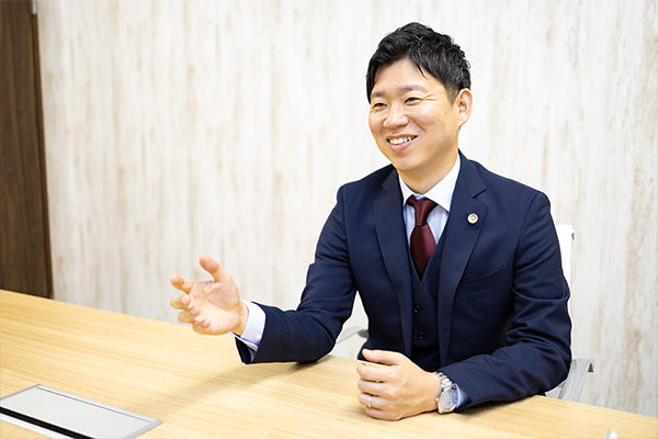 弁護士法人 法律事務所ロイヤーズ・ハイ 難波オフィス